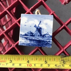 Delft tiny hanging tile 2x2”